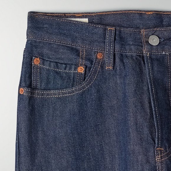 Aritzia 501 Straight Leg Jean BNWOT - Picture 3 of 3